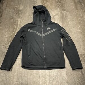 Nike Tech Fleece Sweatshirt Hoodie Boys Size Medium Black Standard Fit CU9223